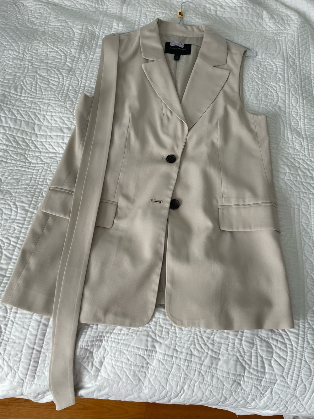 Banana Republic Light Beige Lined Blazer